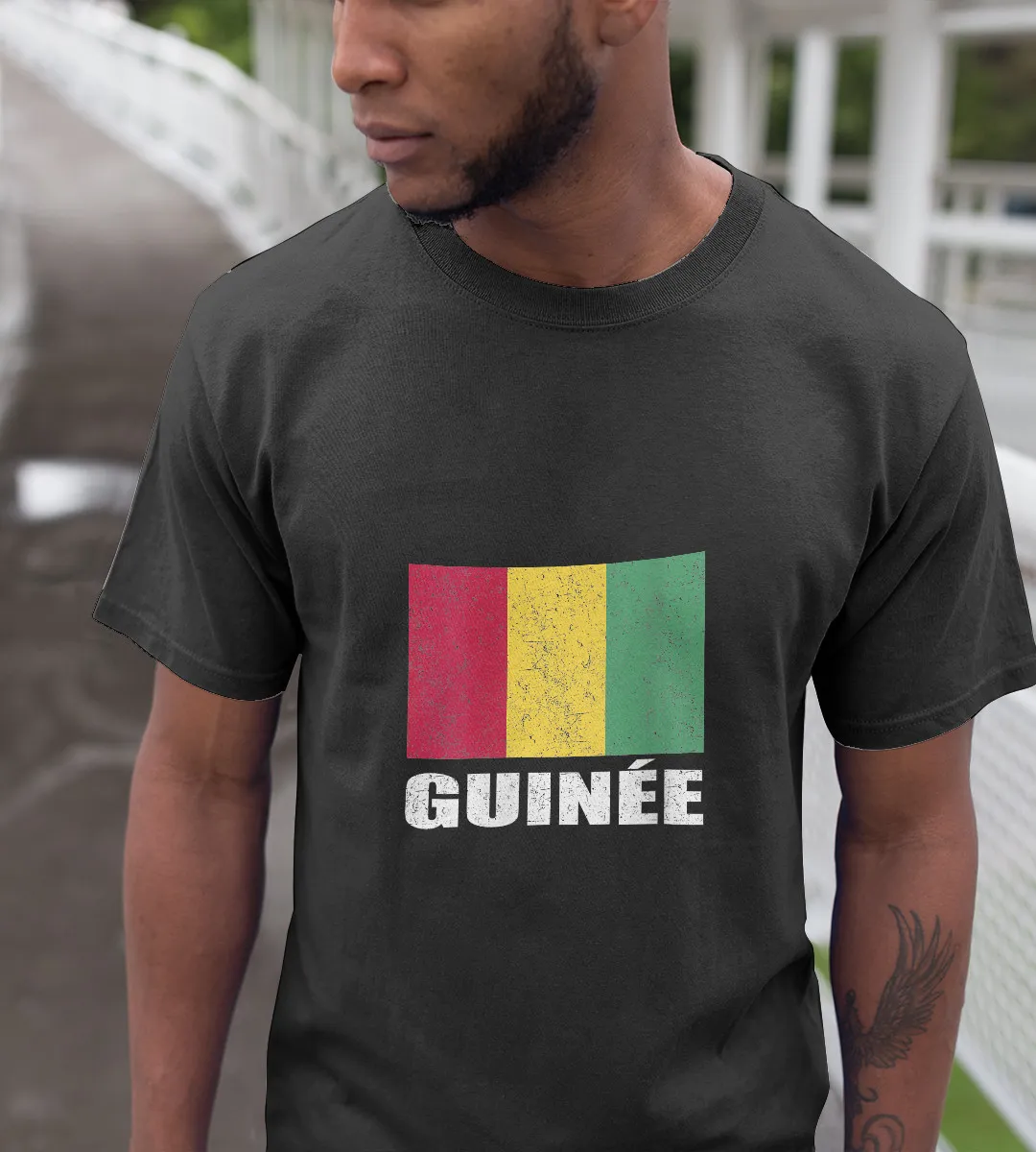 1sttheworld T-Shirt - Guinée Flag Grunge Vintage T-Shirt Black A35
