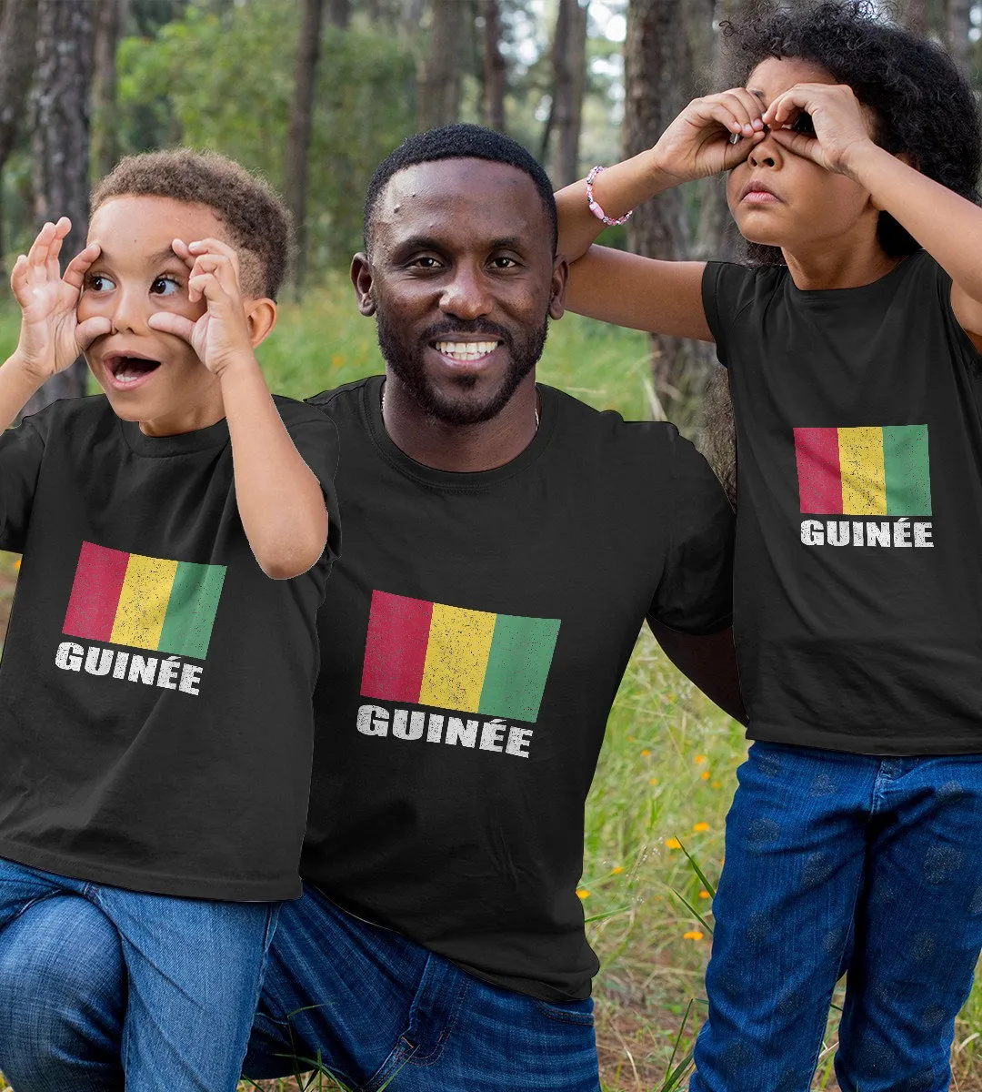 1sttheworld T-Shirt - Guinée Flag Grunge Vintage T-Shirt Black A35
