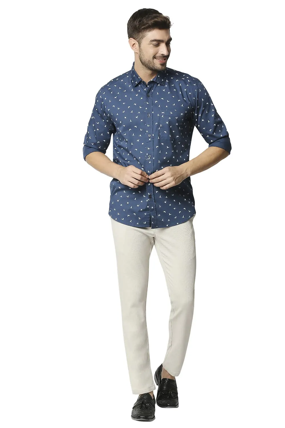 Basics Slim Fit Twill Lycra Printed Shirt