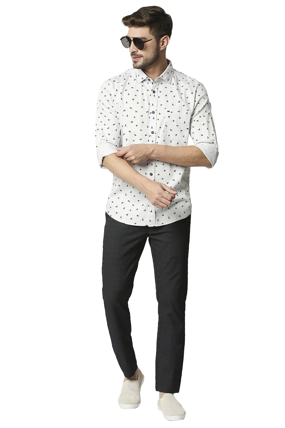 Basics Slim Fit Twill Lycra Printed Shirt
