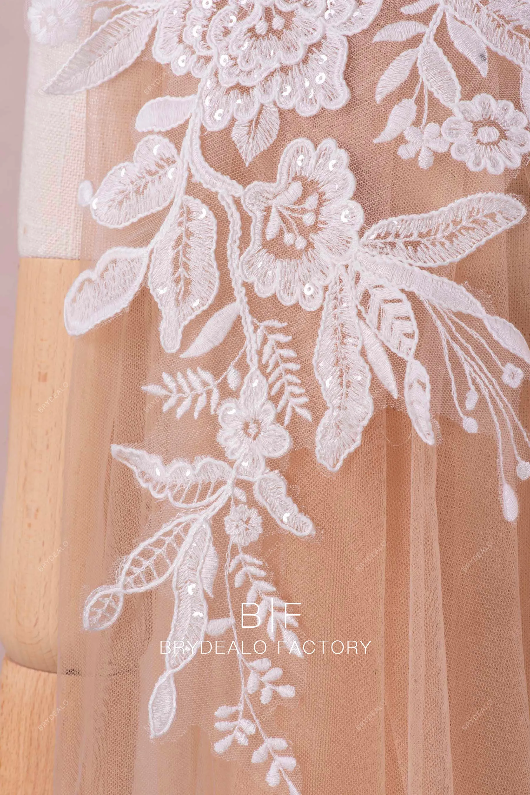 Best Cotton Corded Clear Sequin Flower Lace Appliques Online
