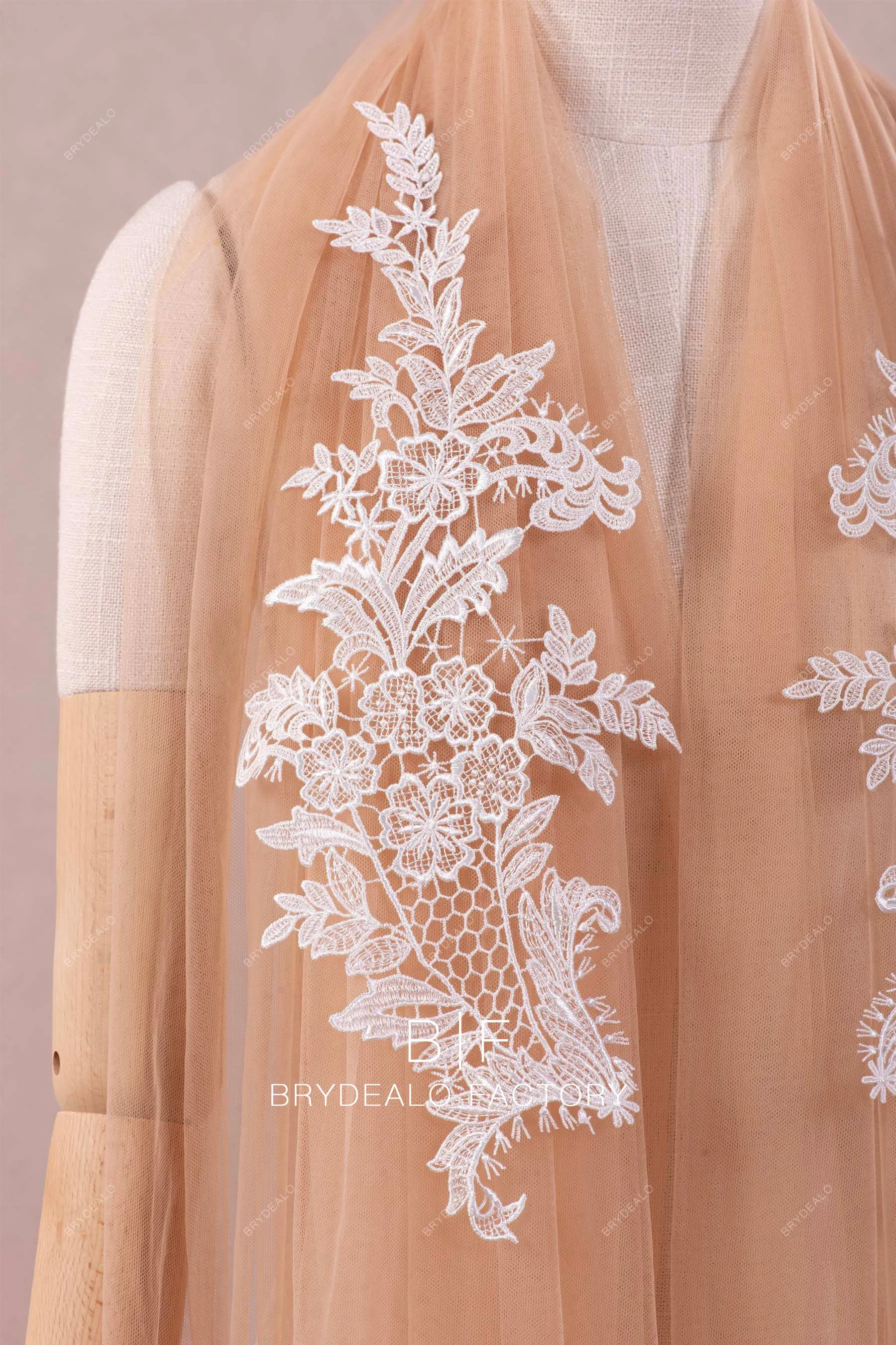Delicate Botanic Chemical Lace Appliques Online