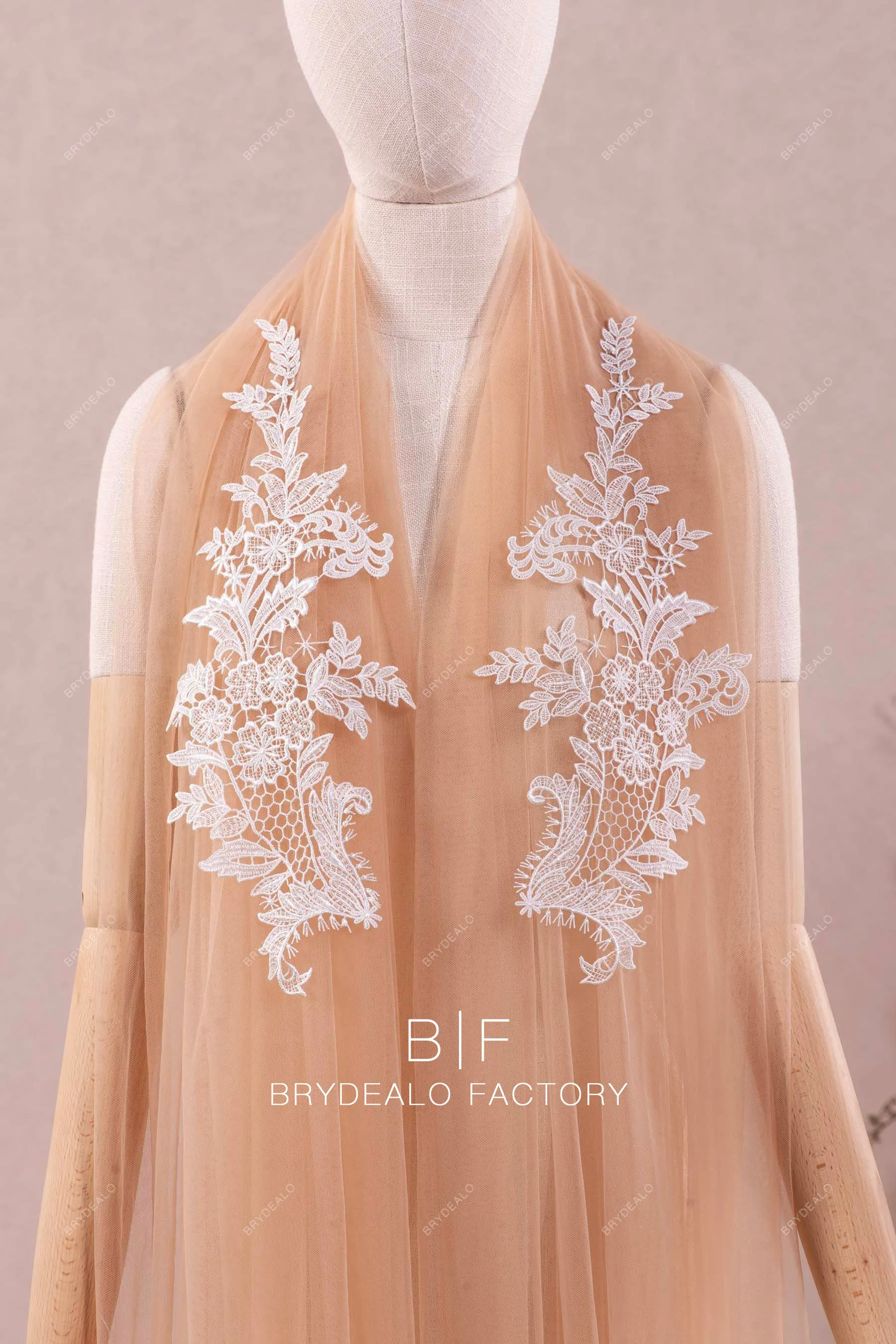 Delicate Botanic Chemical Lace Appliques Online