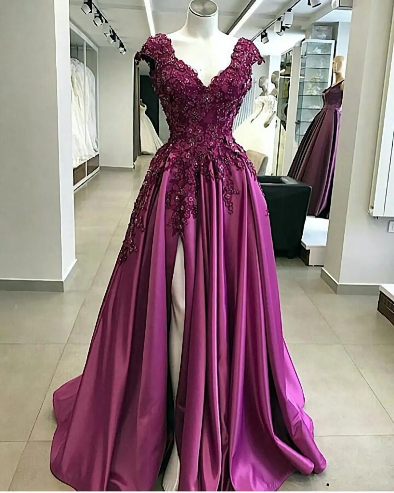 Lace Flowers Beaded Cap Sleeves V Neck Prom Dresses Split Evening Gowns