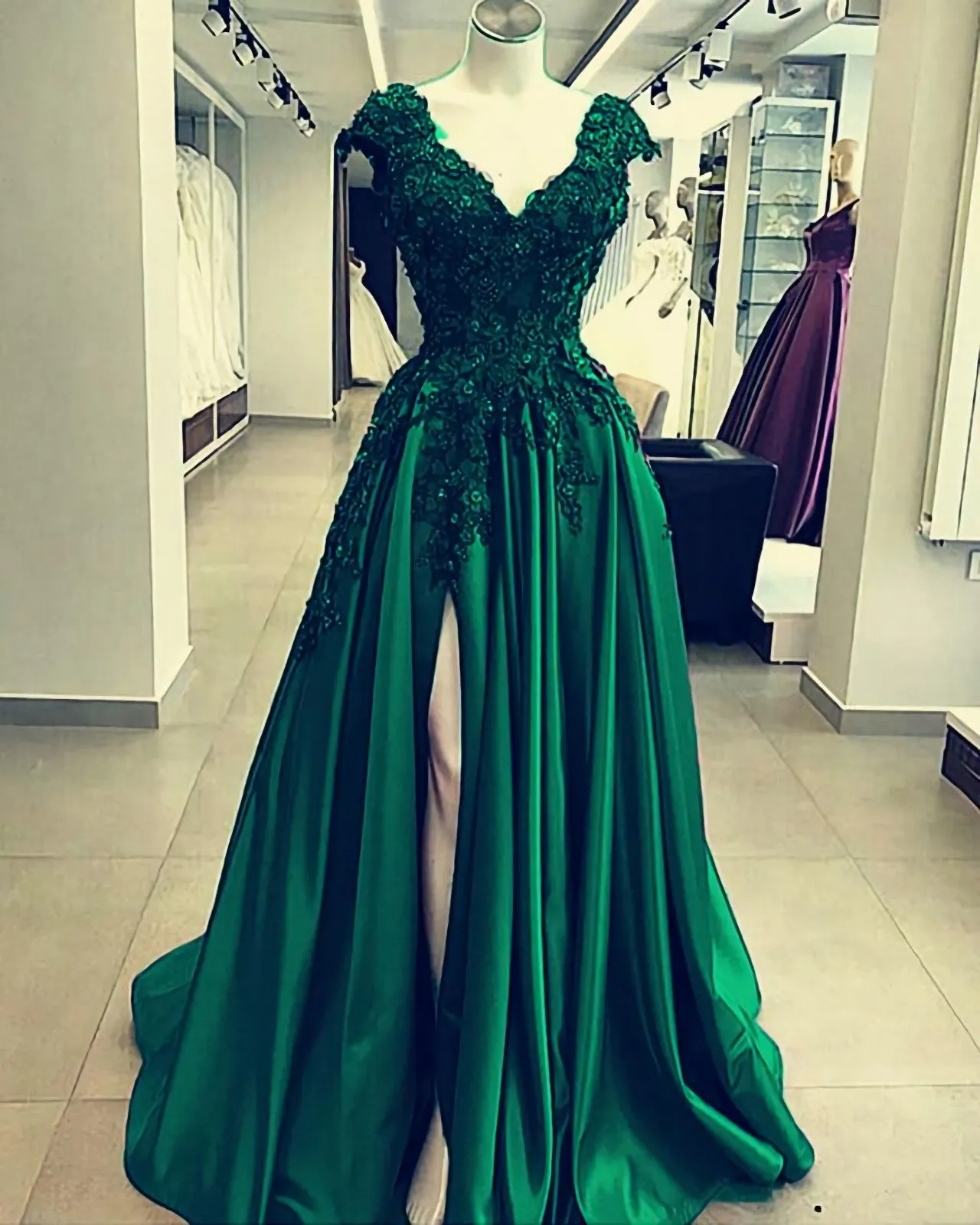 Lace Flowers Beaded Cap Sleeves V Neck Prom Dresses Split Evening Gowns
