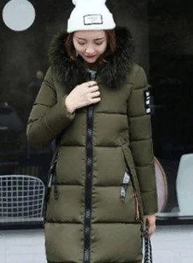 Large fur collar mid-length coat