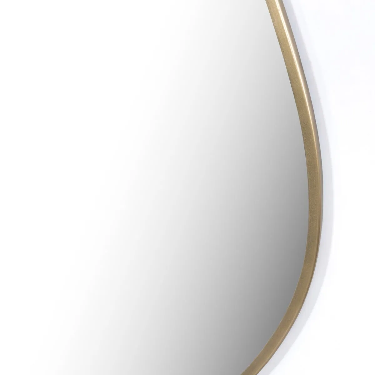 Noemi Mirror
