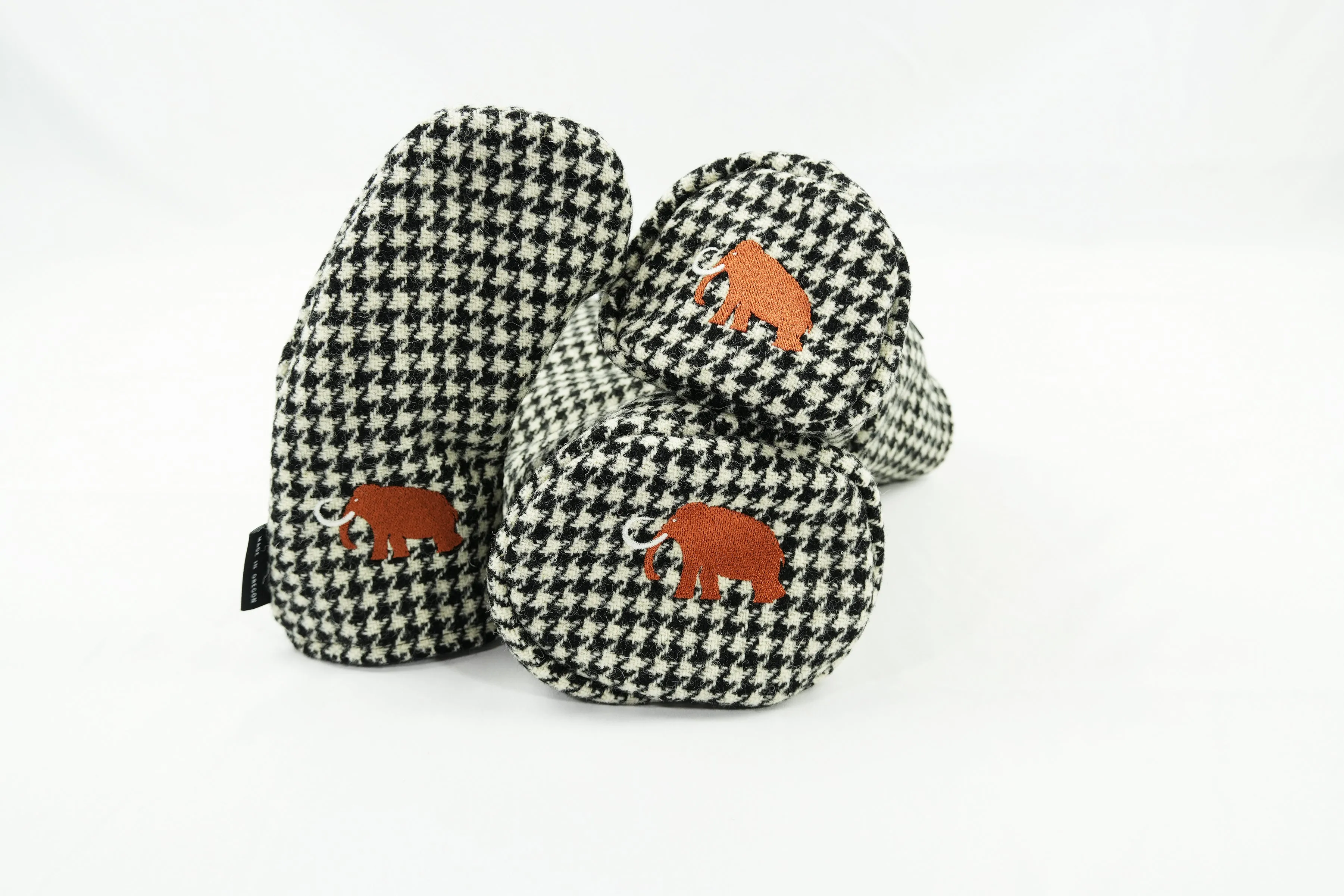 Seamus Golf Black & White Houndstooth Headcover