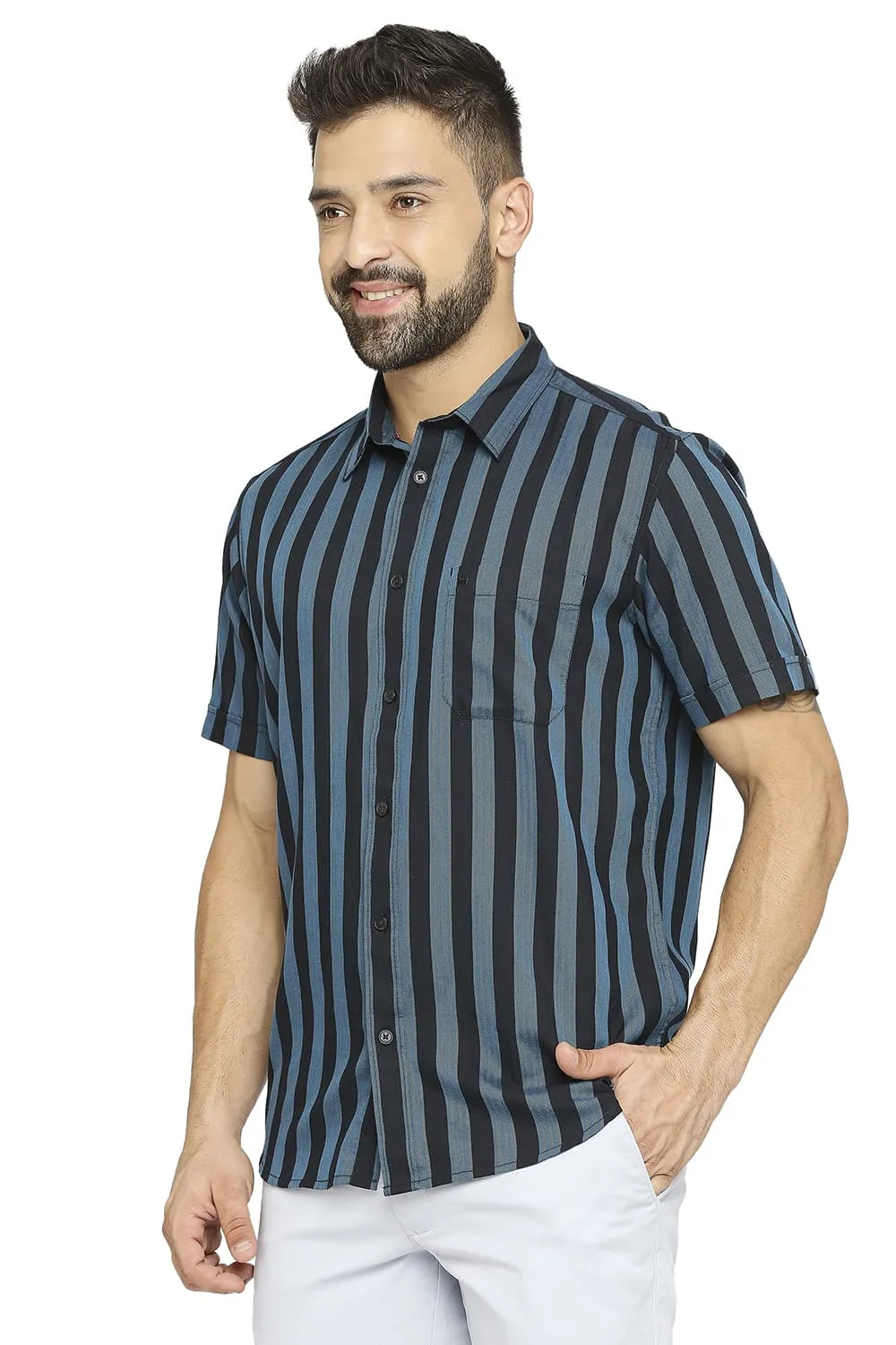 Slim Fit Cotton Polyester Twill Stripe Halfsleeves Shirt